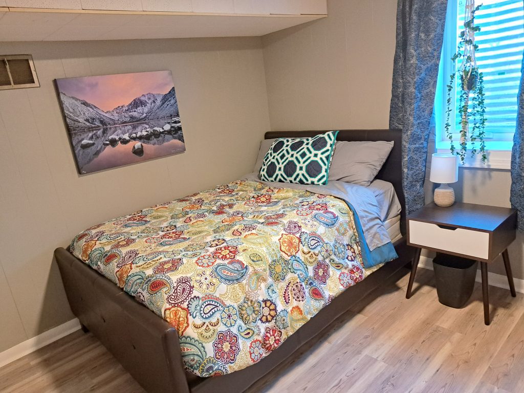 Lower Floor Bedroom - Full Sized Bed